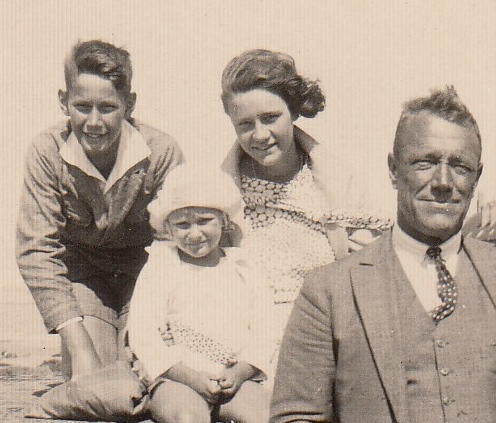 1931 Vakantie in BretagneUit